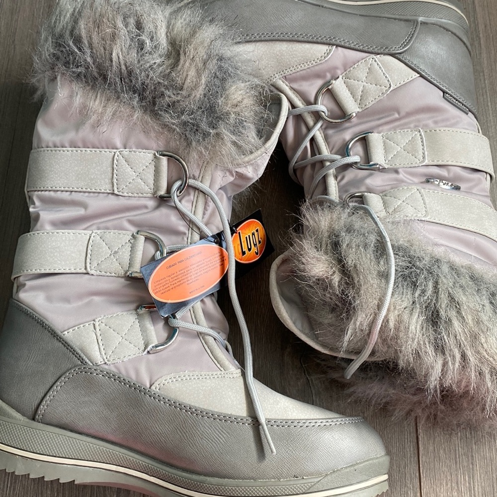 NWT LUGZ BOOTS